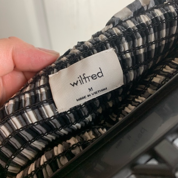 Aritzia Wilfred Bonaventure Blouse - Picture 8 of 8